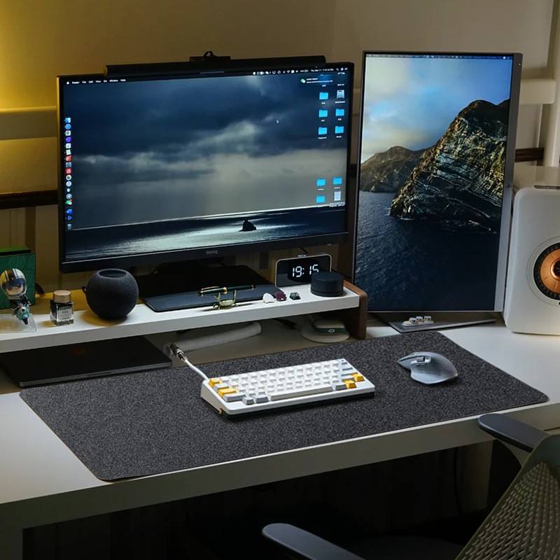 Extended Micro-Weave Desk Mat (Variant F6) gallery image