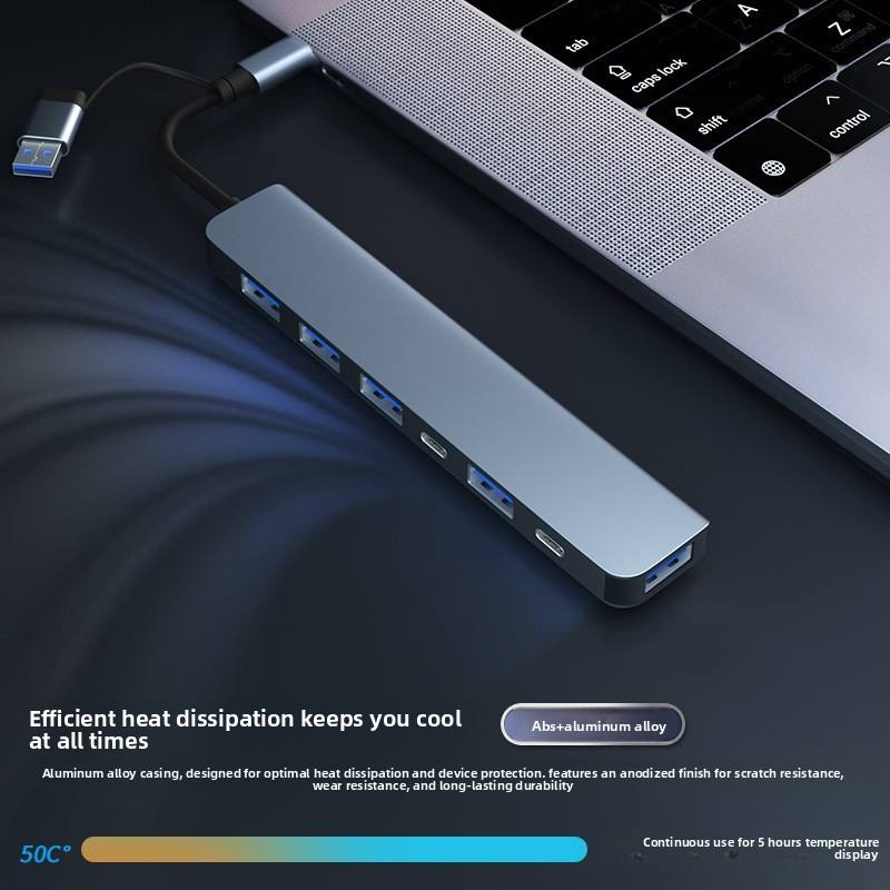 USB-C & USB 3.0 Dual Slot SD / MicroSD (Variant M13) Gallery View 2